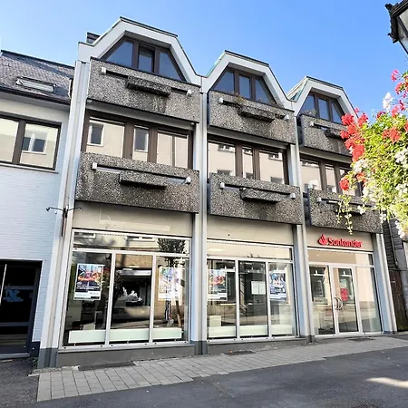 Ratingen-Altstadt - Naehe Airport - Balkon - Smart Tv - Waschmaschine