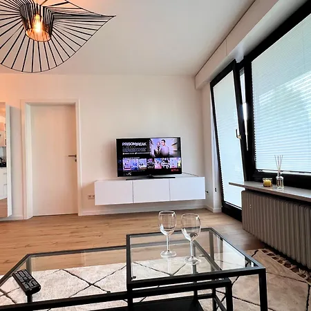 Appartement Ratingen-Altstadt - Naehe Airport - Balkon - Smart Tv - Waschmaschine