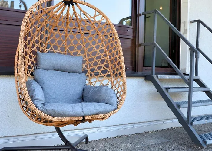 - Balkon, Naehe Due-messe Und Airport Appartement