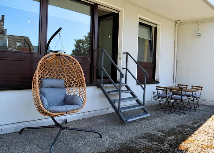 - Balkon, Naehe Due-messe Und Airport *