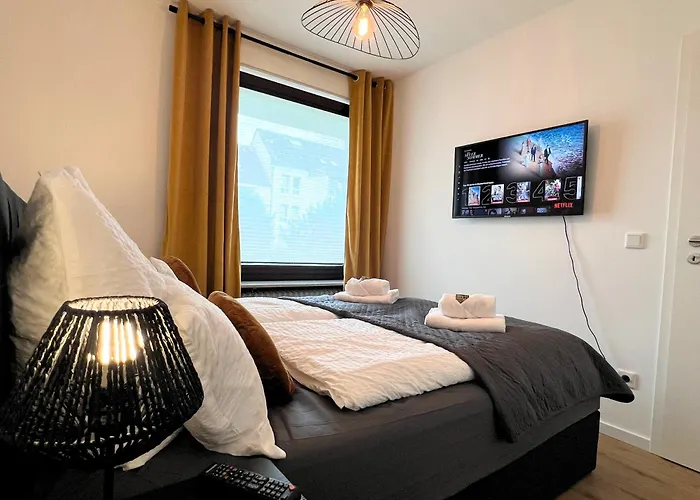 - Balkon, Naehe Due-messe Und Airport * Ratingen